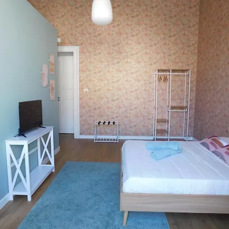 Hibiscus - Etnea Guest house *